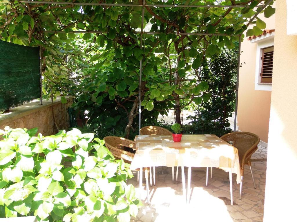 Apartments Beba Mali Lošinj Δωμάτιο φωτογραφία