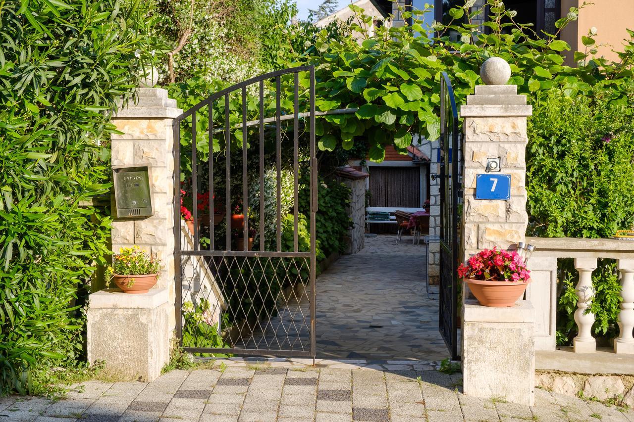 Apartments Beba Mali Lošinj Εξωτερικό φωτογραφία